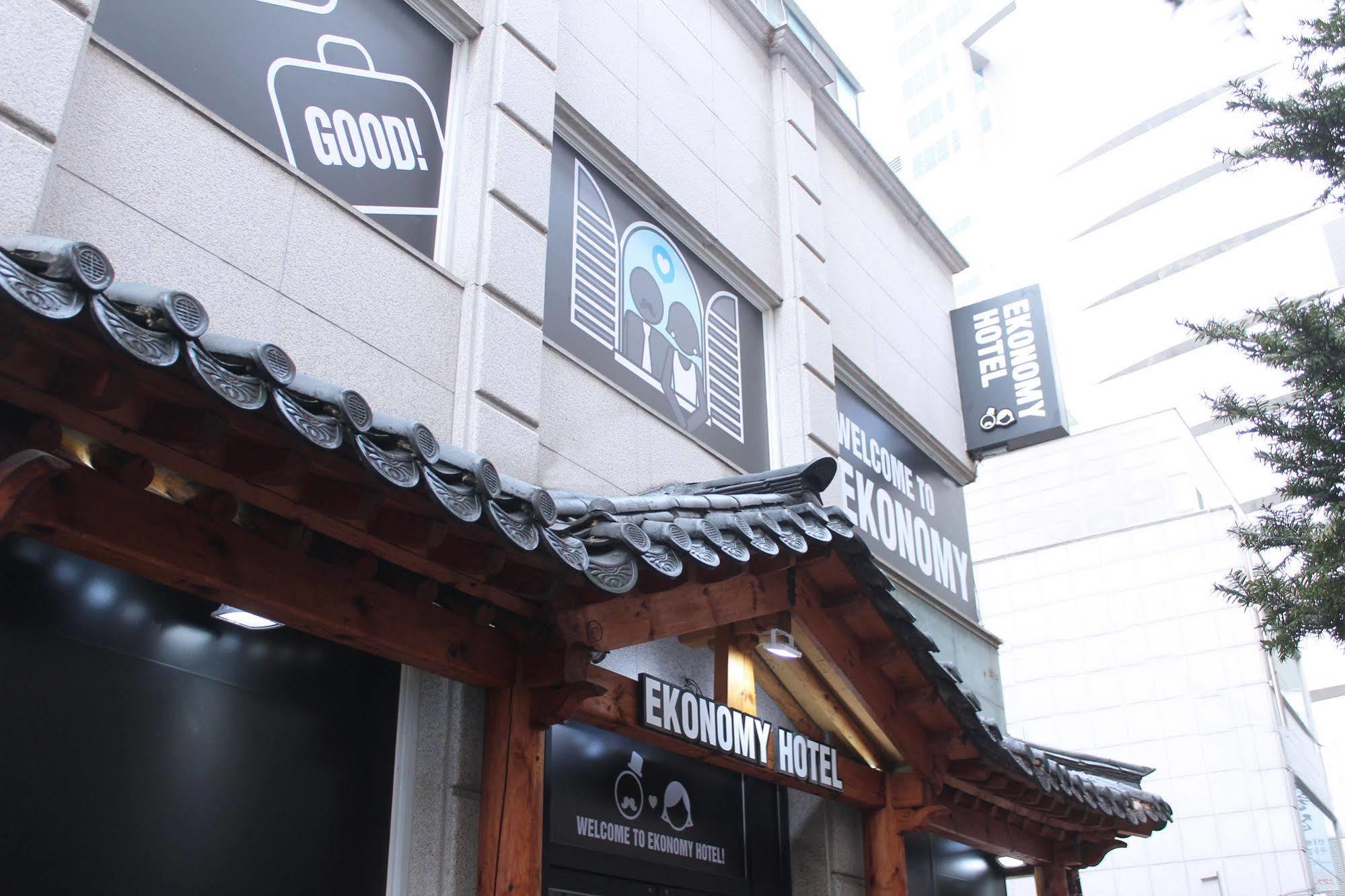 Ekonomy Hotel Dongdaemun Seoel Buitenkant foto