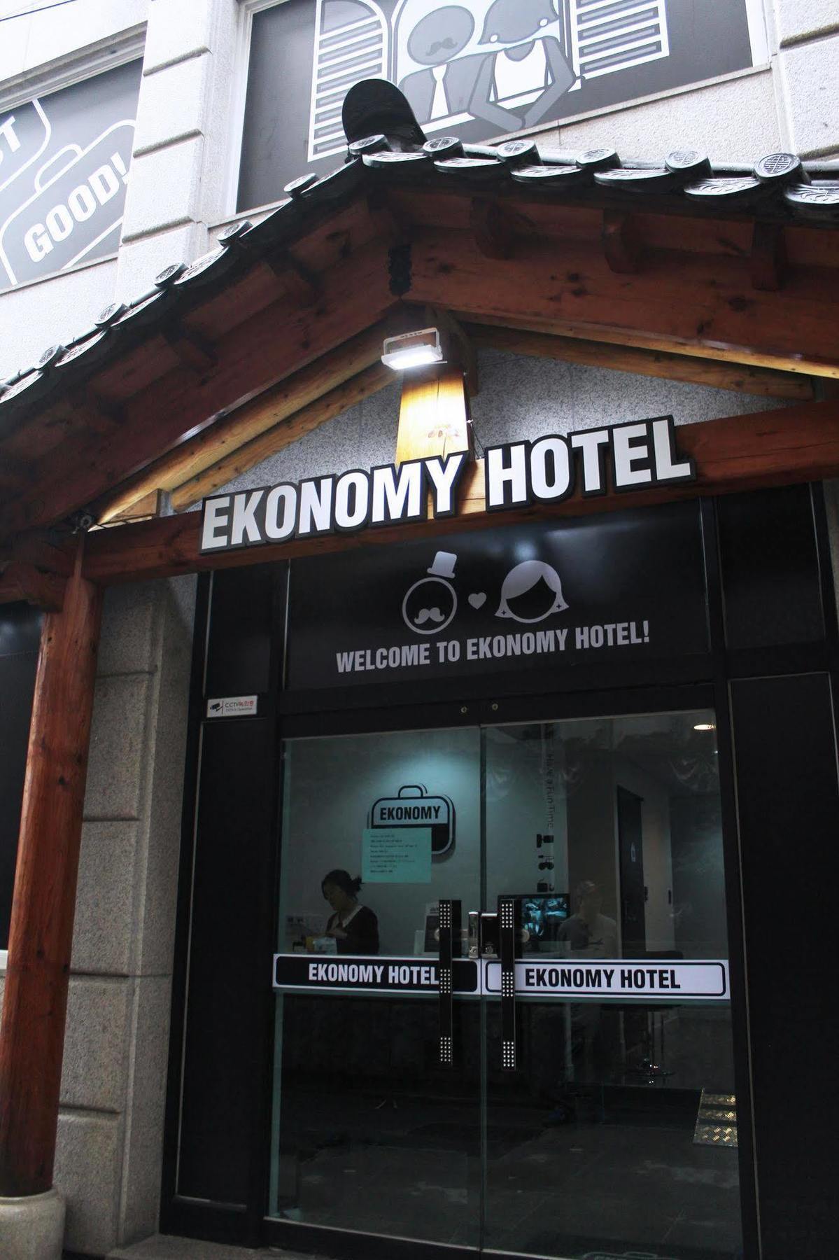 Ekonomy Hotel Dongdaemun Seoel Buitenkant foto